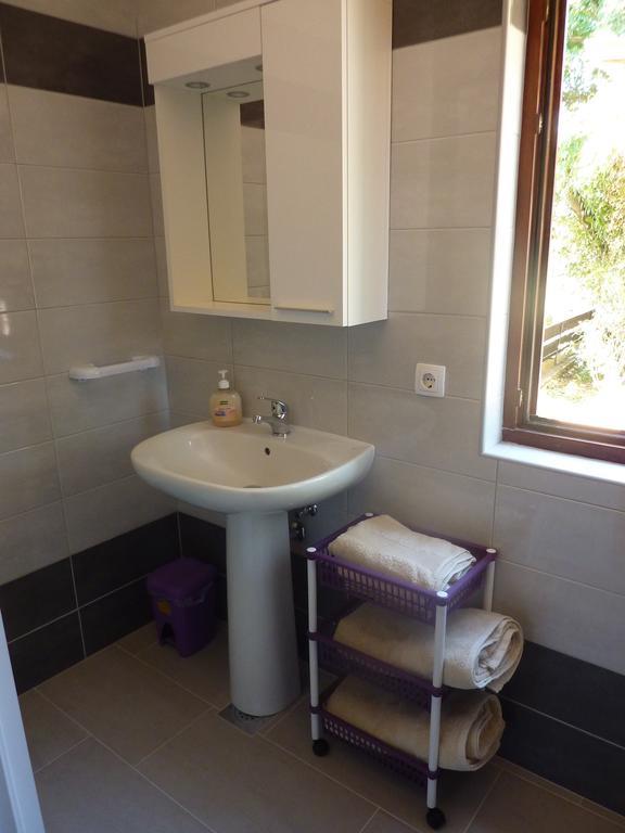 Apartment Greeny Galizana Ruang foto